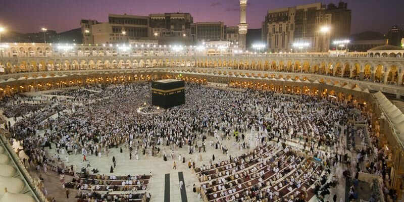 Berburu Lailatul Qadar di Tanah Suci pada Umroh Ramadhan 2024