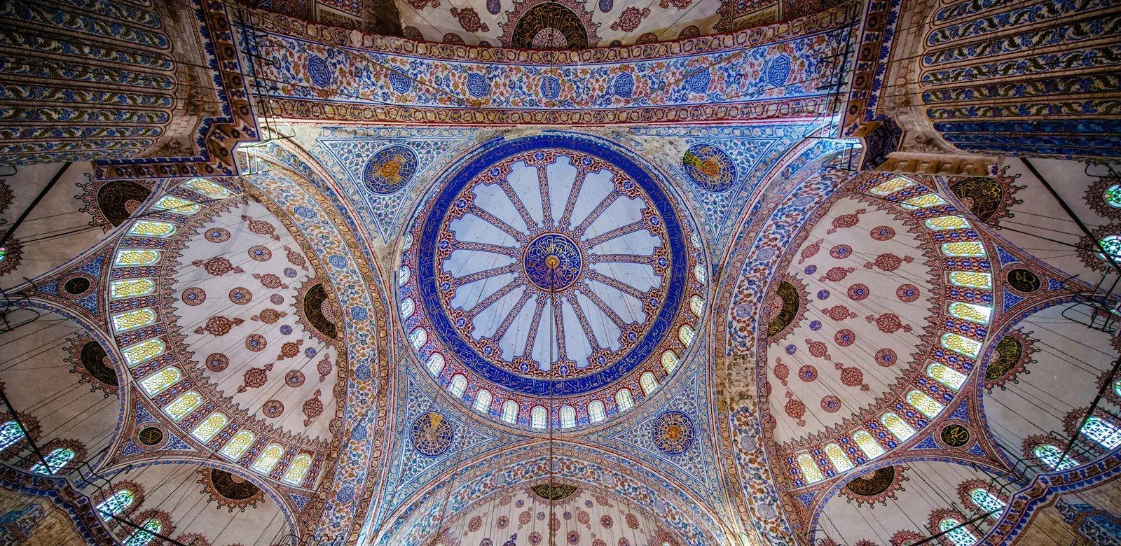 Paket Umroh 2024 Ke Turki Sekaligus Kunjungi Masjid Biru Peninggalan Ottoman