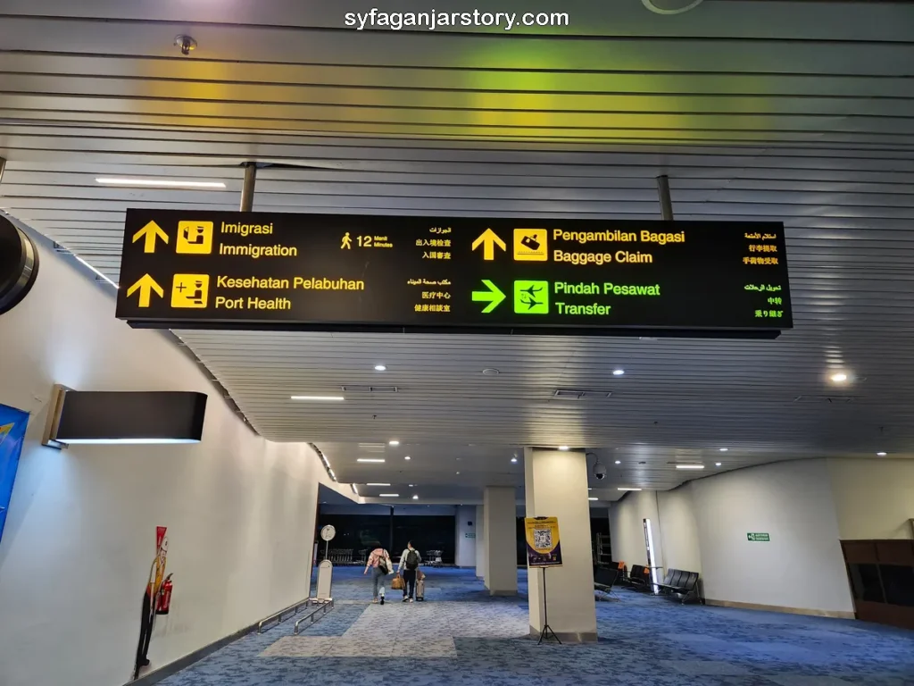 Transit Lama Saat Penerbangan Umroh, Apa yang Bisa Dilakukan di Bandara?